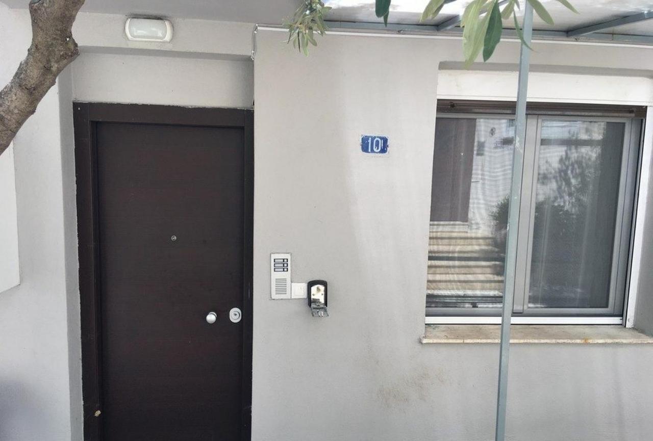 Beautiful Pedestrian Apartment Athena Bagian luar foto