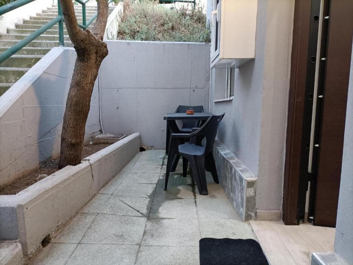 Beautiful Pedestrian Apartment Athena Bagian luar foto